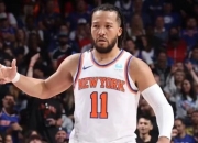 爱游戏-太阳后卫伤愈复出，球队加强训练备战