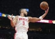 爱游戏官网-太阳再胜灰熊，保持不败