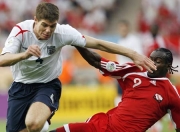 爱游戏-关于德国挑战英格兰，实力对比令人期待，精彩上演的信息