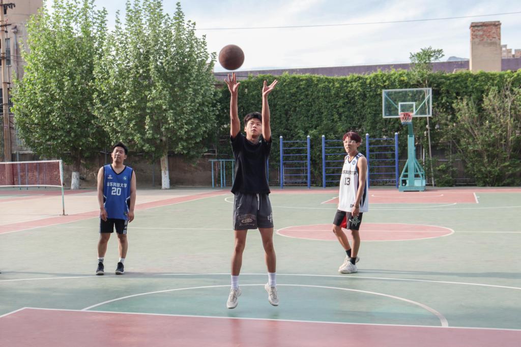 篮球赛事风云再起,球员交流活动即将举办的简单介绍 篮球赛事风云再起,球员交流活动即将举办的简单介绍