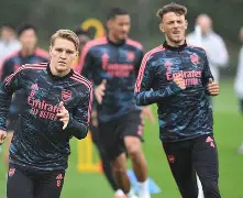 包含匈牙利备战欧预赛，备受关注备战的词条