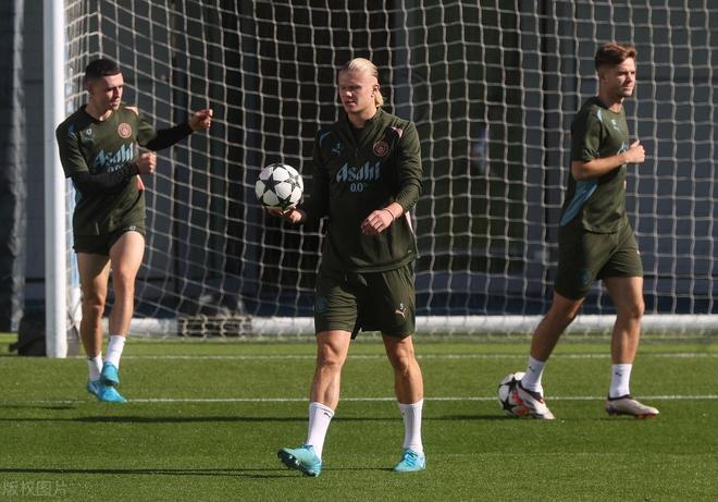 关于巴黎圣日耳曼遭遇曼城逆转，欧国联比赛大逆转的信息