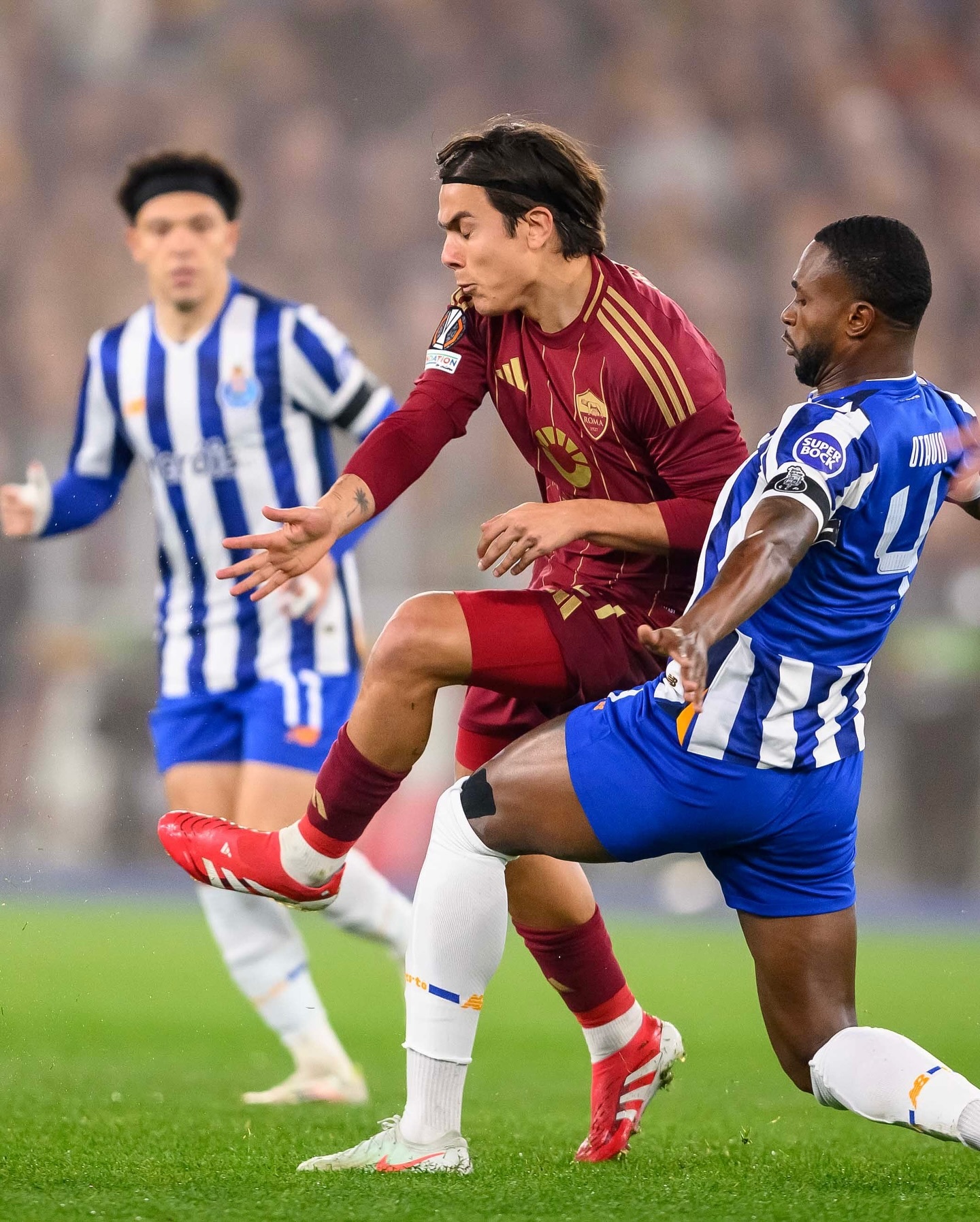 罗马客场挫败，欧战席位道阻丁零