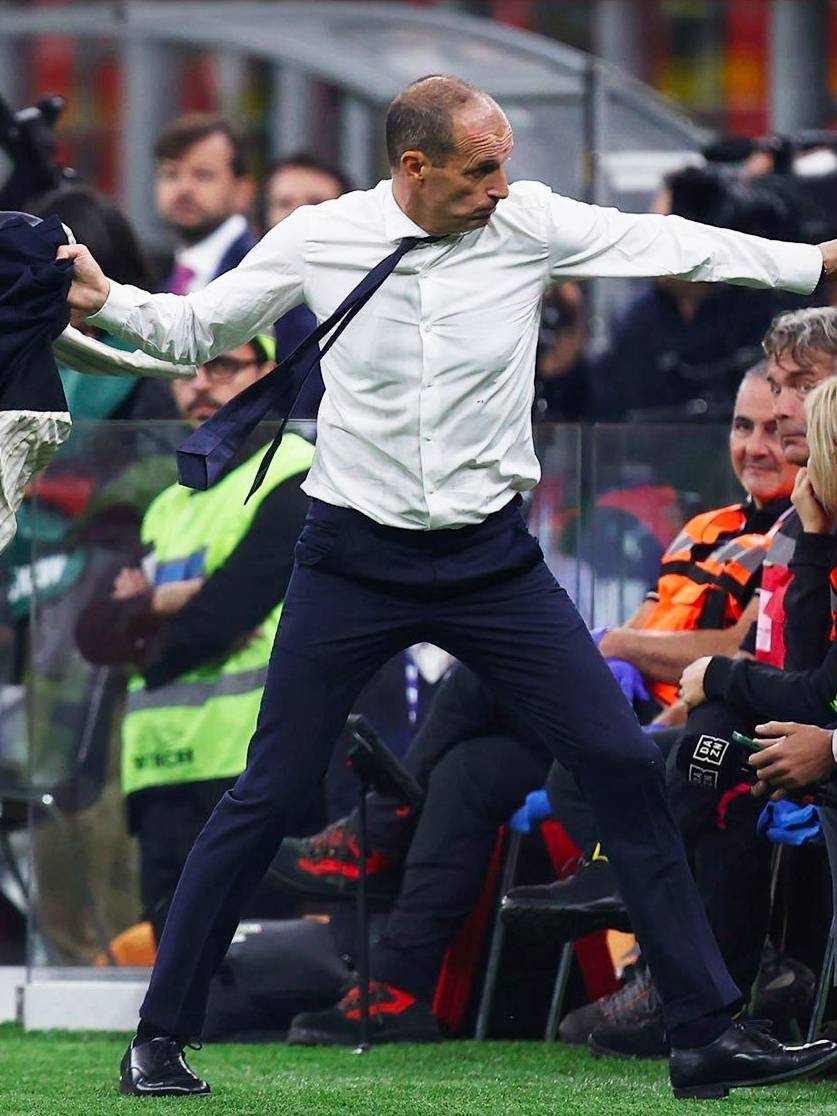 中场核心受伤缺席,AC米兰球迷担忧未来发展的简单介绍 中场核心受伤缺席,AC米兰球迷担忧未来发展的简单介绍