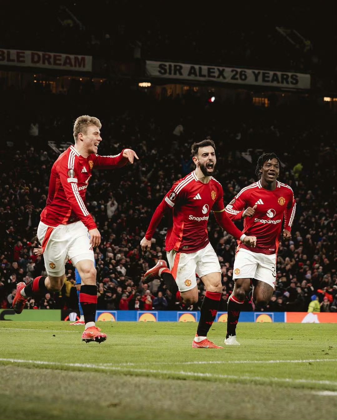 曼联欲索强援,加强防守和进攻线的简单介绍 曼联欲索强援,加强防守和进攻线的简单介绍