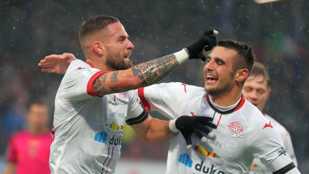 巴勒莫客场不敌强敌,保级形势堪忧 巴勒莫客场不敌强敌,保级形势堪忧