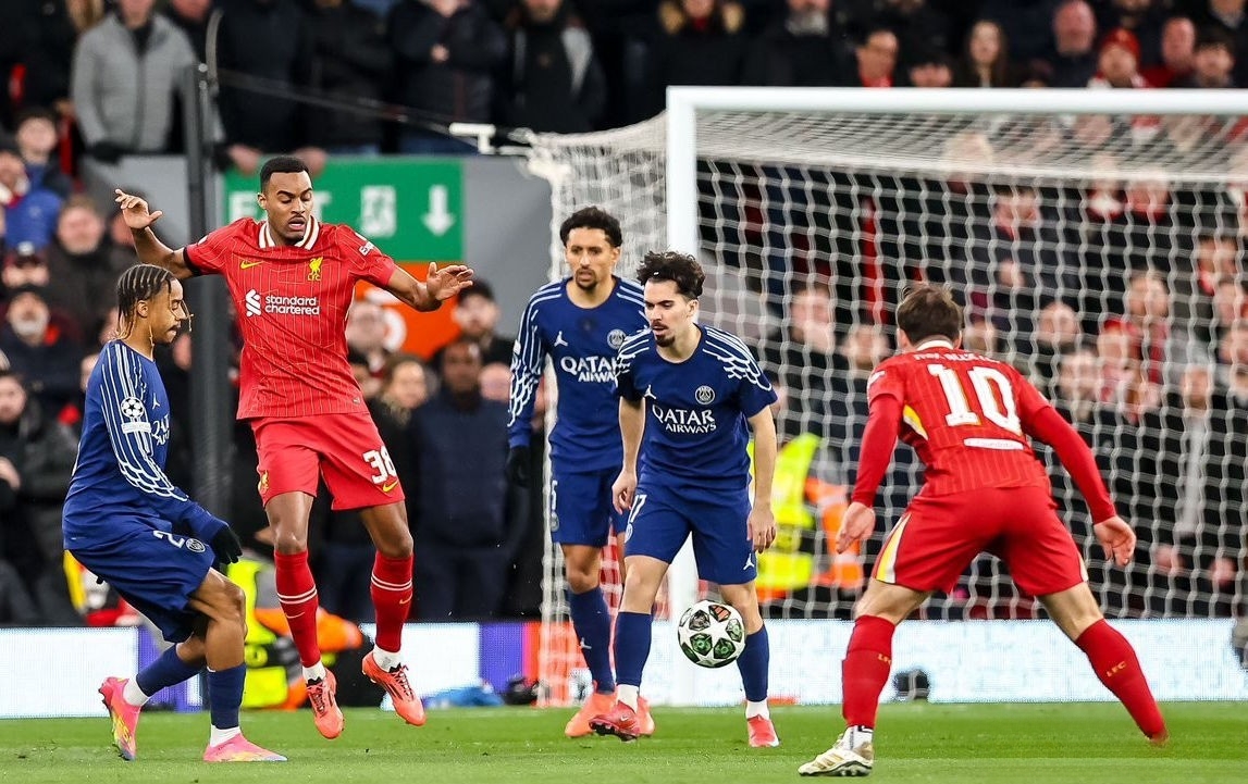 利物浦遭遇绝境,客场连败积分落后的简单介绍 利物浦遭遇绝境,客场连败积分落后的简单介绍