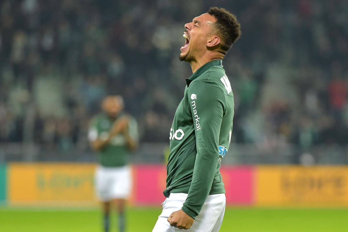 圣埃蒂安主场失利，排名滑落的简单介绍