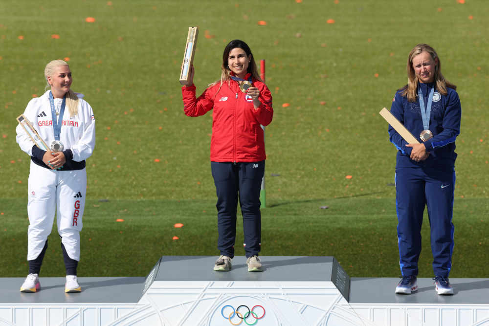 智利射箭选手突破个人极限 智利射箭选手突破个人极限