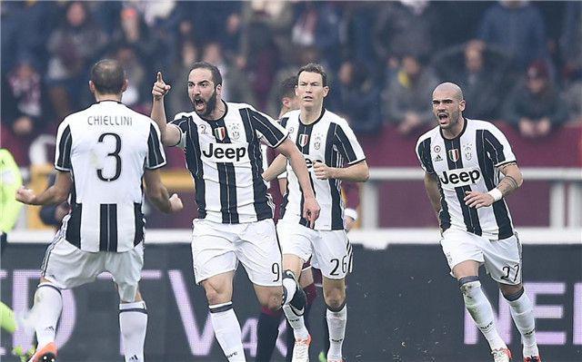 尤文图斯客场胜那不勒斯,扩大领先优势的简单介绍 尤文图斯客场胜那不勒斯,扩大领先优势的简单介绍