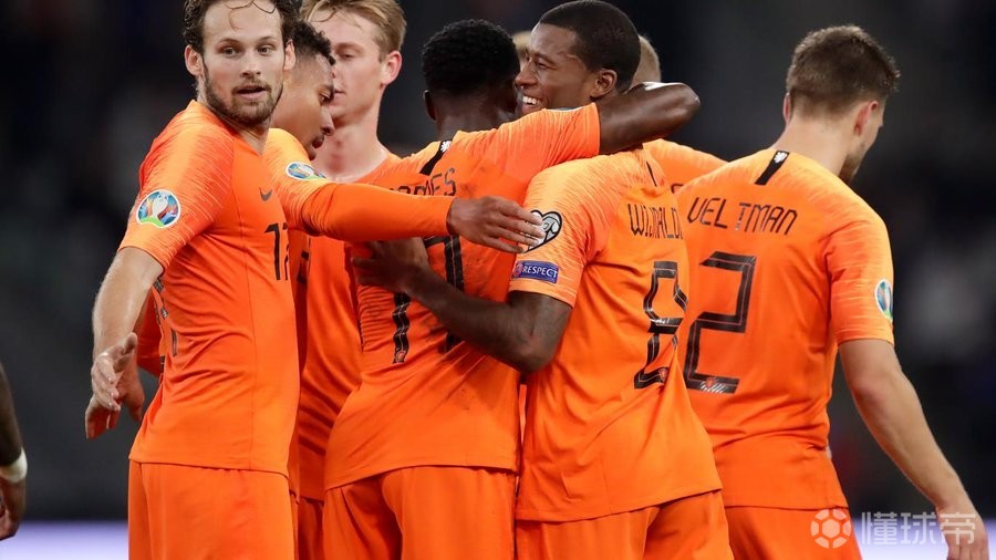 荷兰-大胜爱尔兰,实现小组三连胜的简单介绍 荷兰-大胜爱尔兰,实现小组三连胜的简单介绍