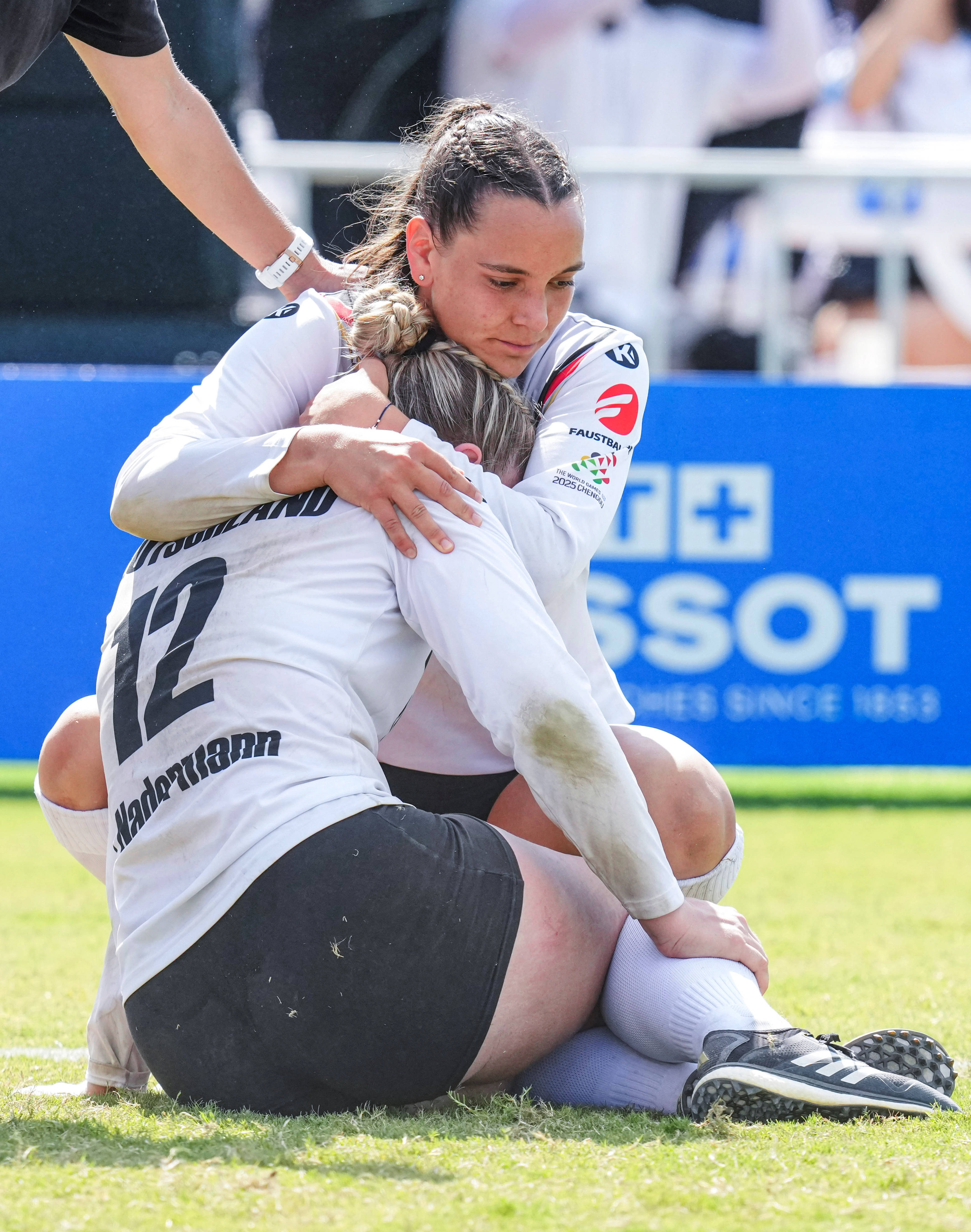 瑞士队员备战半决赛,目标晋级总决赛的简单介绍 瑞士队员备战半决赛,目标晋级总决赛的简单介绍