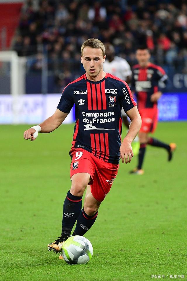 关于亚眠队客场逼平对手，破坏了对手法国联赛胜利纪录的信息