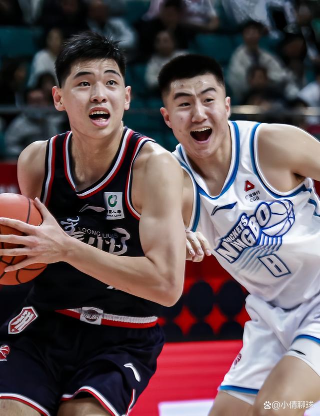 包含低迷期球队摆脱困境开启新篇章的词条 包含低迷期球队摆脱困境开启新篇章的词条