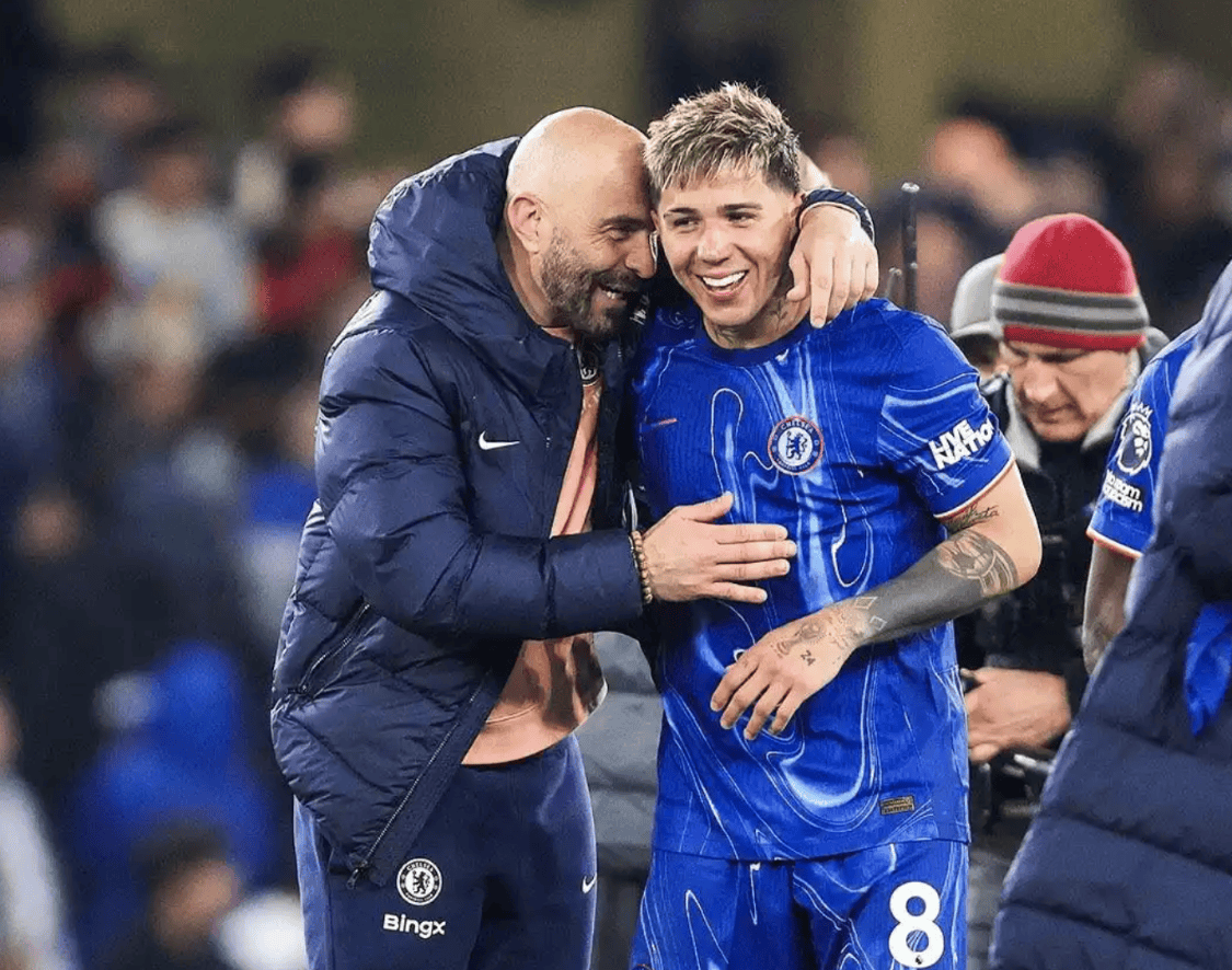 包含切尔西门将出色扑救,稳固球门无忧的词条 包含切尔西门将出色扑救,稳固球门无忧的词条