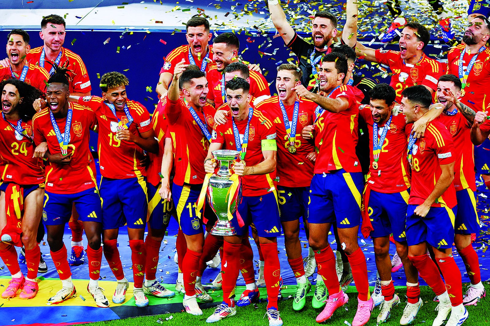 欧洲杯预选赛精彩纷呈,球迷热情高涨 欧洲杯预选赛精彩纷呈,球迷热情高涨