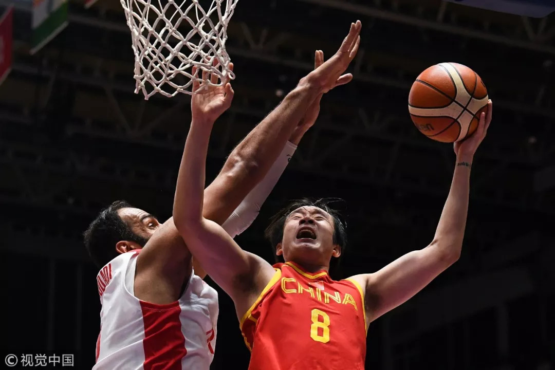 内蒙古男篮打破僵局，取得精彩的比赛胜利