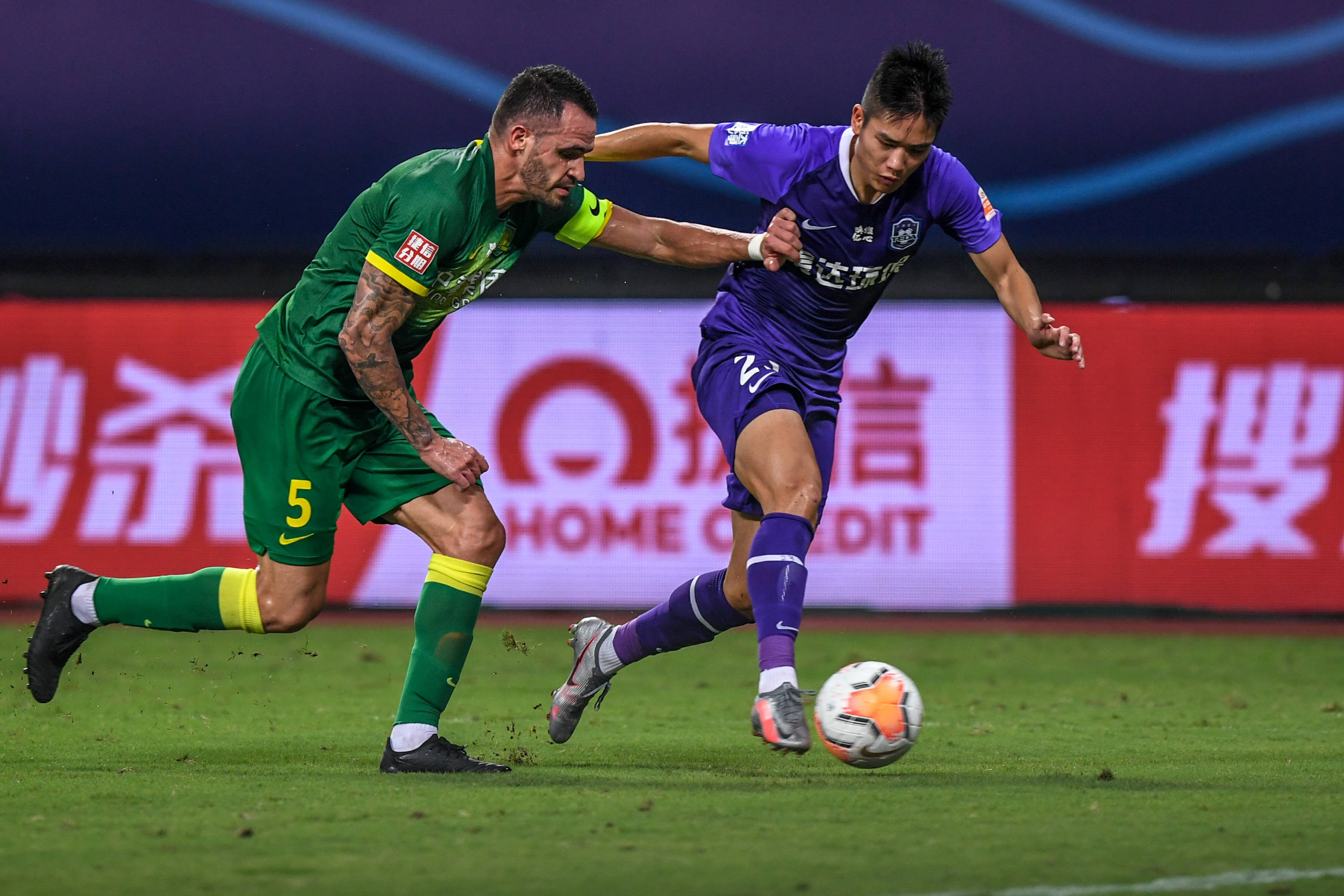 北京中赫国安客场击败天津泰达，保持不败纪录的简单介绍