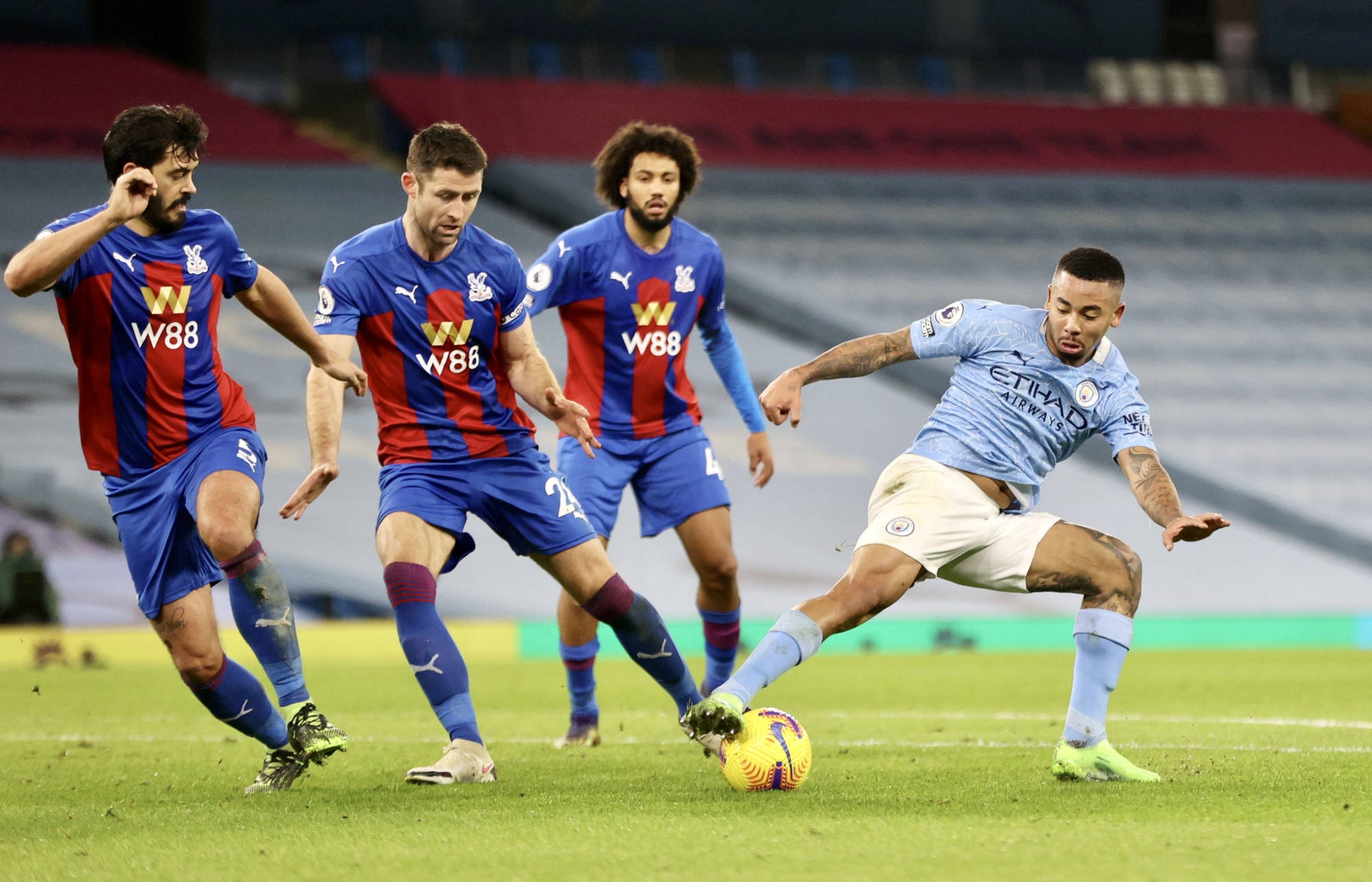 关于水晶宫中场核心受伤,影响球队发挥的信息 关于水晶宫中场核心受伤,影响球队发挥的信息