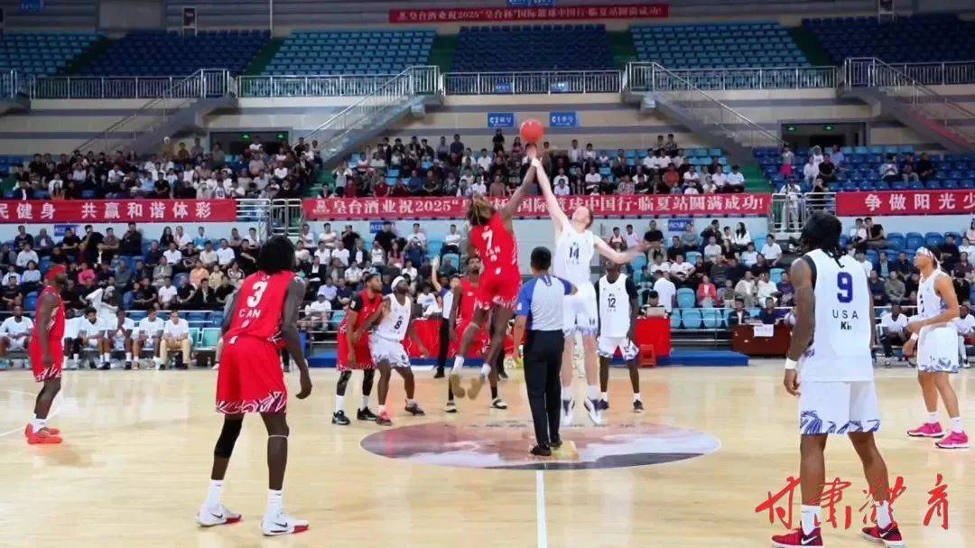 包含篮球赛季落幕，盛大颁奖典礼引爆激情的词条