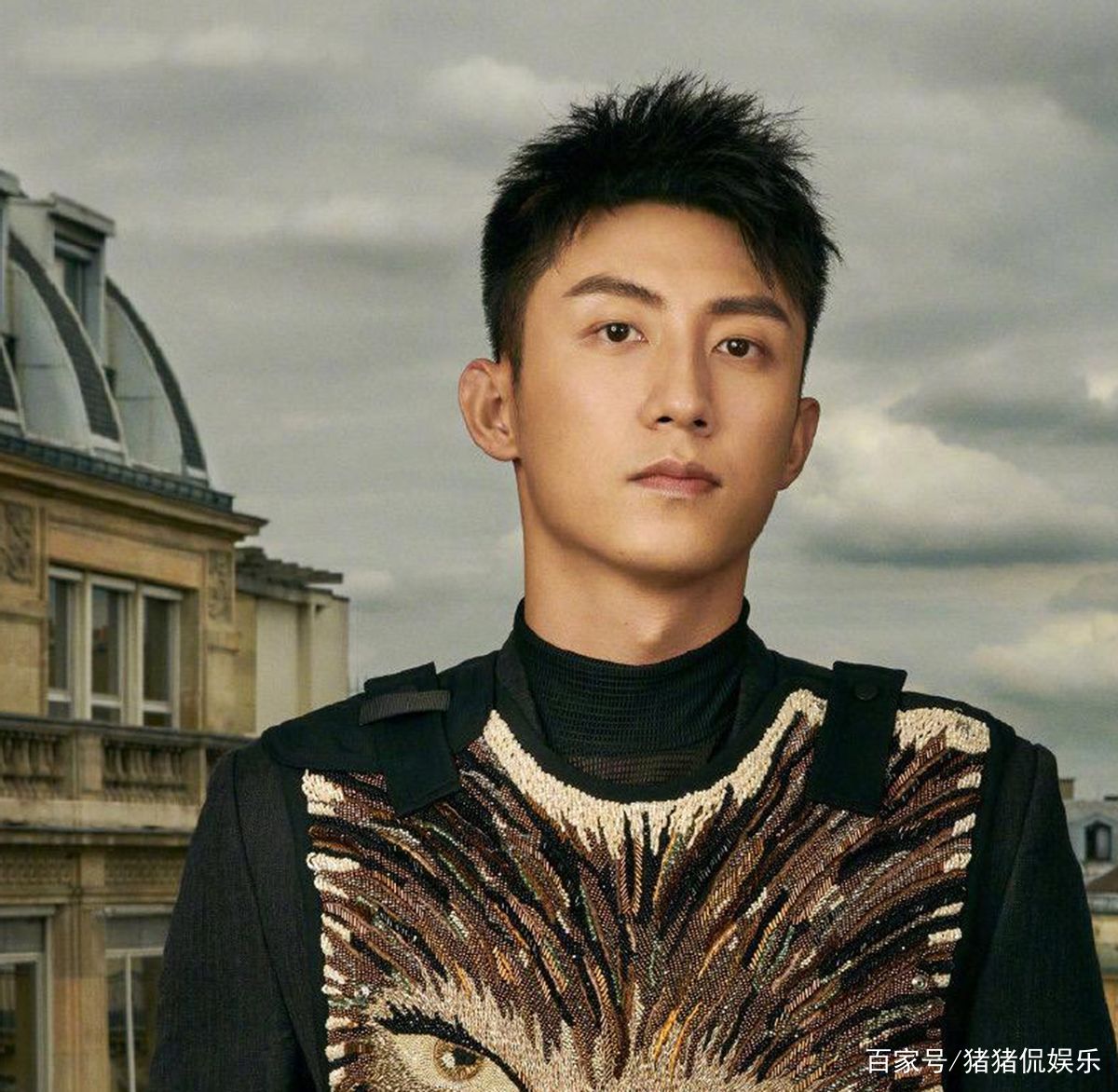 强敌对决再度上演,胜负悬念引人期待 强敌对决再度上演,胜负悬念引人期待