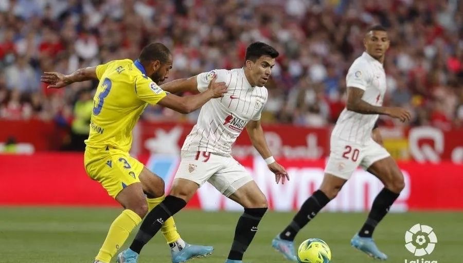 塞维利亚主场失利,积分停滞的简单介绍 塞维利亚主场失利,积分停滞的简单介绍